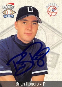 Brian Rogers autographed baseball card (Yankees) 1999 Team Best #73 Rookie