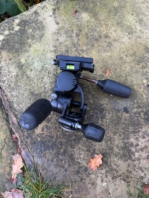 Manfrotto 808RC4 3-Way Tripod Head + RC4 Quick Release Plate - Image 1 of 4