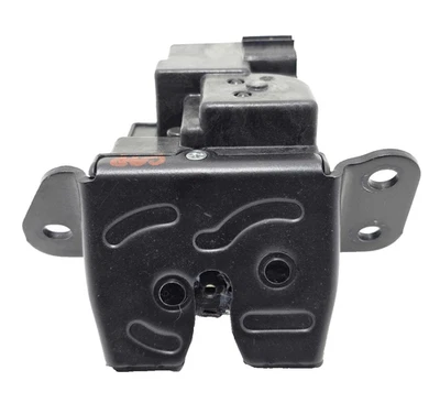 Cierre de puerta trasera maletero Kia Soul 2017 P/N 812302W000 Foto 1 de 4