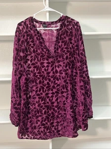Torrid Damen Burgunderrot Samt Ausbrenner Blumen L/S V-Ausschnitt Tunika Bluse Größe 2 - Bild 1 von 7