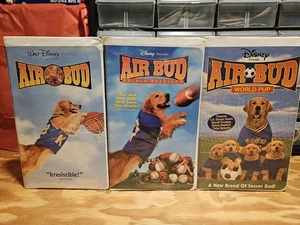 Disney Air Bud 1, 2, 3, 5 VHS Set - Golden Receiver, World Pup, Spikes Back Dog - Picture 1 of 8