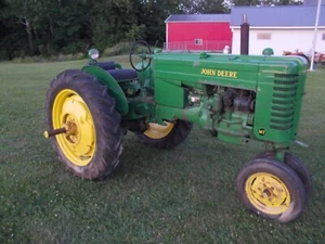 1950 John Deere MT JD tractor NICE ORGNAL Runs Great Hydraulics Hitch PTO Weight - Picture 1 of 12