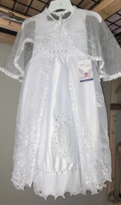 Vestido de primera comunion con la virgen de Guadalupe color blanco  - Picture 1 of 13
