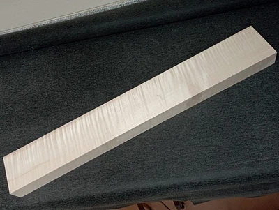 FLAMED MAPLE NECK BLANK, RIEGELAHORN HALSROHLING - Tonholz,Tonewood - Bild 1 von 4