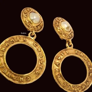 CHANEL Ohrringe ECHT Coco Vintage GP Gold Kenkenjp Matelasse CC Logo Perle Swing - Bild 1 von 11