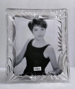 Vtg Fifth Avenue Crystal Lead Crystal Frame 8 "x 10" Clear Floral Frosted Edges - Picture 1 of 6