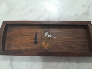 Kleines Schmucktablett aus Holz Made in Italy Flöte spielt Kobra Mann - Bild 1 von 9