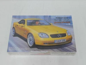 1/24 Fujimi Mercedes Benz SLK 230 Sports Coupe Versión Coche Modelo Plástico Kit NUEVO - Imagen 1 de 1