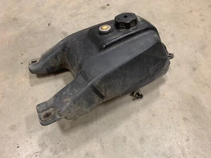 98-01 Yamaha Grizzly 600 Gas Tank / Fuel Tank 4WV-24110-00-00 - Picture 1 of 7