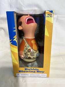 UNIVERSAL STUDIOS Harry Potter WEASLEYS’ Wizard Wheezes Bubble Blowing Boy~ NEW - Picture 1 of 11