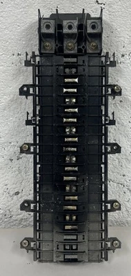 Square D QO 42 电路 225A 主凸耳面板内部 3 相商用 — 第 1/3 张图片