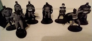 Batman: Mini Figura PVC Blanco y Negro Colección Lote 8 Figuras de Acción - Imagen 1 de 9