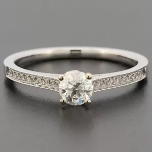 18ct White Gold Diamond Solitaire Ring Size M Hallmarked - Picture 1 of 10
