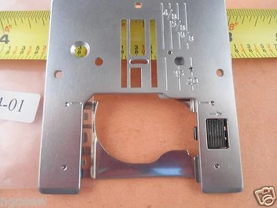 PRATO DE AGULHA #4160374-01 PFAFF Hobby 1122,1132,1142 VIKING Esmeralda 116,118,122 - Imagem 1 de 2