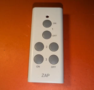 Etekcity Smart Plugs ZAP 3L Remote only for Outlet Switch (no battery cover) - Picture 1 of 2
