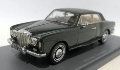 Neo 1/43 scale resin 23N17N Bentley Corniche metallic green FAULTY - Photo 1/4