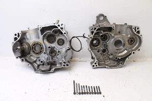 Suzuki DR350 1993 OEM 11301-15815 cárter juego de cárter - arranque eléctrico - Imagen 1 de 17