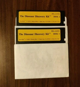 1988 Dinosaur Discovery Kit by First Byte for IBM Tandy Floppy Disk Educational - Picture 1 of 2