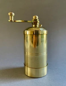 Handcrafted Brass Black Pepper Grinder, Small but Mighty, 9cm Tall - SOZEN - Picture 1 of 12
