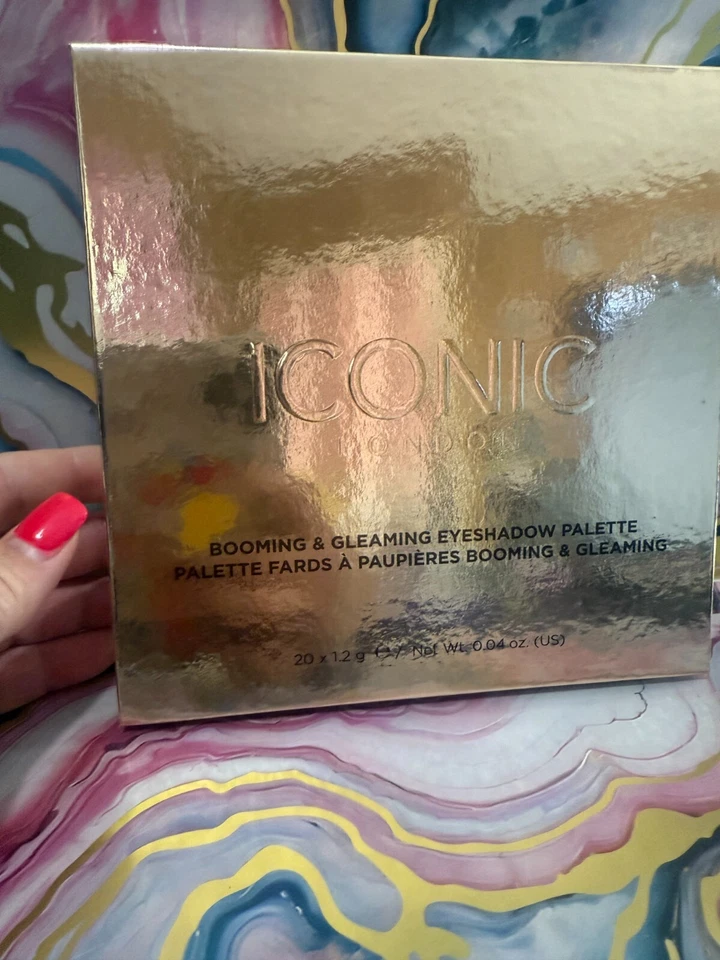 Eyeshadow and Couture bundle lot (Iconic London, True) - Image 1 of 4