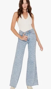 Wrangler Damen Meow Laser Tiger Print Wanderer Schlagjeans - 112322767 - Bild 1 von 4