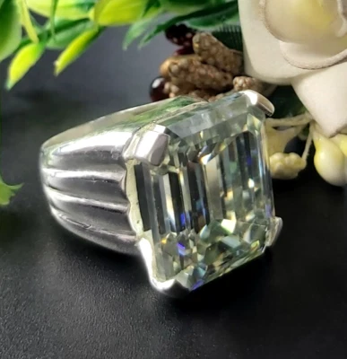 Enormes tachuelas de diamantes talla esmeralda certificados 43,45 quilates sin anillo. Tarifas gratuitas Foto 1 de 4