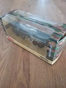MAN 10t GL Camouflage mit Kran von Schuco 1:87 - Bild 1 von 4