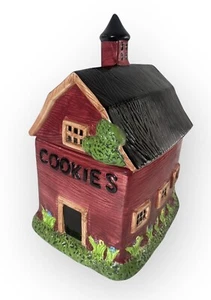 Vintage Keksdose rot Bauernhaus Scheune 12" handbemalt Keramik von Sakura 1990er - Bild 1 von 11