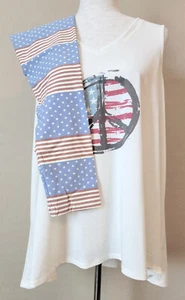 NWT LULAROE M KRISTINA PEACE SIGN + NWT OS STARS STRIPES VINTAGE 1.0 AMERICANA - Picture 1 of 10
