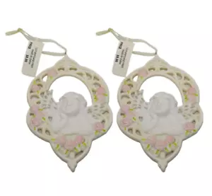 Juego de 2 adornos de porcelana querubín con rosas rosadas estilo victoriano - Imagen 1 de 2
