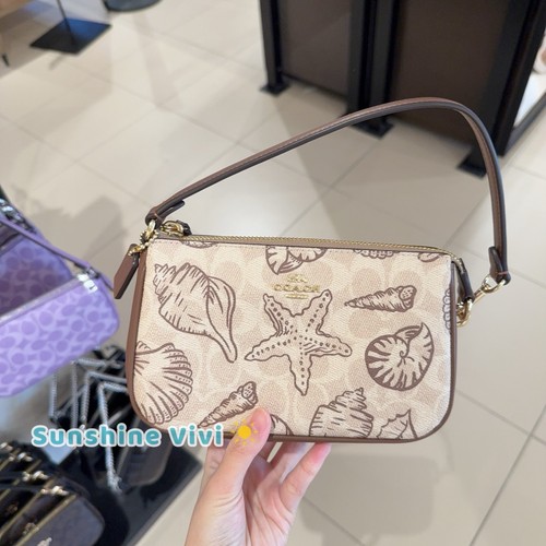 Coach Nolita 19 nuovo con etichetta conchiglia stampa firma tela CBK79 oro sabbia multi