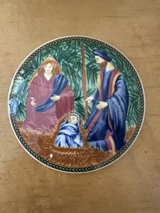 MIKASA Navidad Porcelana Belén Navidad Caramelo Caja Baratija 4.75 Pulgadas En Caja - Imagen 1 de 7