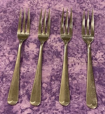 The Main Course MNF3 Dinner Forks Fork Korea Stainless Flatware Set of 4 Vintage - Image 1 of 4