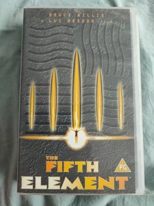 The fifth element VHS - Bild 1 von 3