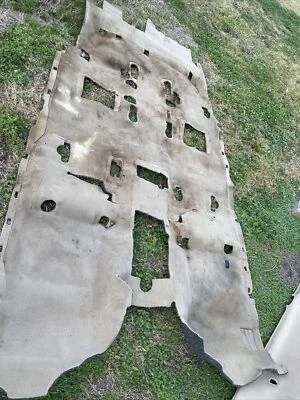 Alfombra de piso delantero color tostado para Ford Expedition 2007-2014 119" distancia entre ejes Foto 1 de 3