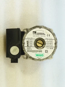 Bomba de calefacción Wilo ST 20 / 6 130 mm 4516220 bomba solar 230 voltios usada P363 - Imagen 1 de 3