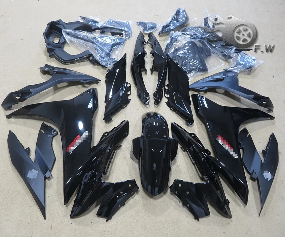 Kit de carenado pretaladrado ABS negro para Suzuki GSX250R 2017-2025 GSX250 GSX 250R Foto 1 de 4