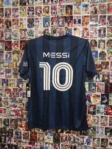 Lionel Messi Collection Mens Large Soccer Jersey Blue Stripes NEW TAGS  - Picture 1 of 4
