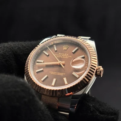 Rolex Datejust 2024 41 mm esfera chocolate pulsera ostra dos tonos (126331) Foto 1 de 4
