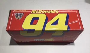 NASCAR Bill Elliot Maßstab 1:24 '33 Ford Highboy. Neu im Karton - Bild 1 von 6