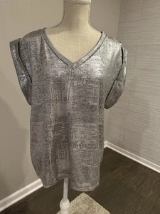 Standard People’s Project Large Silver Metallic Shirt Unisex - Bild 1 von 2