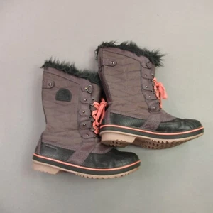 Sorel Boots Womens Size 5 Gray Fur Inside Snow Traction Lace Up - Picture 1 of 6