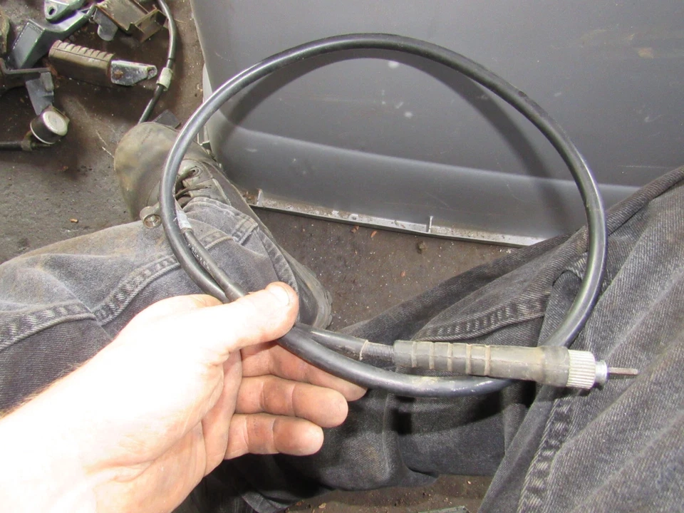 Cabo interceptor velocímetro Honda VF700 F 1985 - Imagem 1 de 1