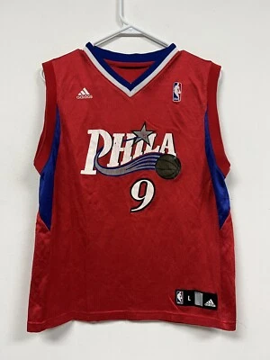 Camiseta NBA Adidas Philadelphia 76ers Juvenil Talla Grande Iguodala #9 Rojo Logo Y2K Foto 1 de 4