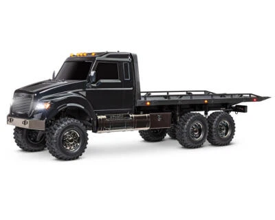 Traxxas TRX-6 1/10 6x6 Ultimate RC Hauler Flatbed Tow Truck [TRA88086-84-BLK] - Image 1 of 4