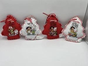Vintage "Lieber Gott" Kinder Stoff rot und weiß Weihnachtsschmuck 4er Set - Bild 1 von 11