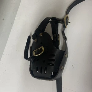 Leather Dog Muzzle - Picture 1 of 4