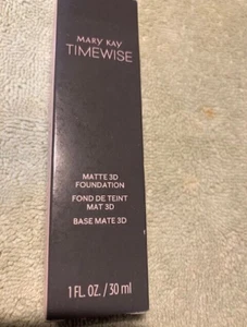 Mary Kay Timewise Matte 3D Ivory N 140 Foundation - Bild 1 von 2
