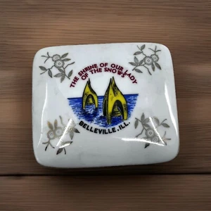 Porzellan Schmuckschatulle - 4,5" x 4" x 1,5" - Souvenir Schrein der Dame des Schnees - Illinois - Bild 1 von 15