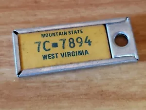 Schlüsselanhänger West Virginia behinderte amerikanische Veteranen DAV Nummernschild 7C-7894 - Bild 1 von 5